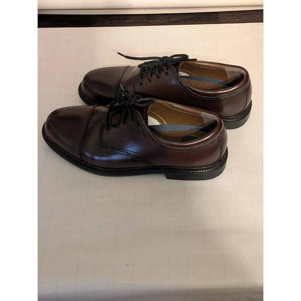 Dockers Men's Gordon Cap Toe Oxfords / Color: Cordovan Burgundy / Size: US 11W
